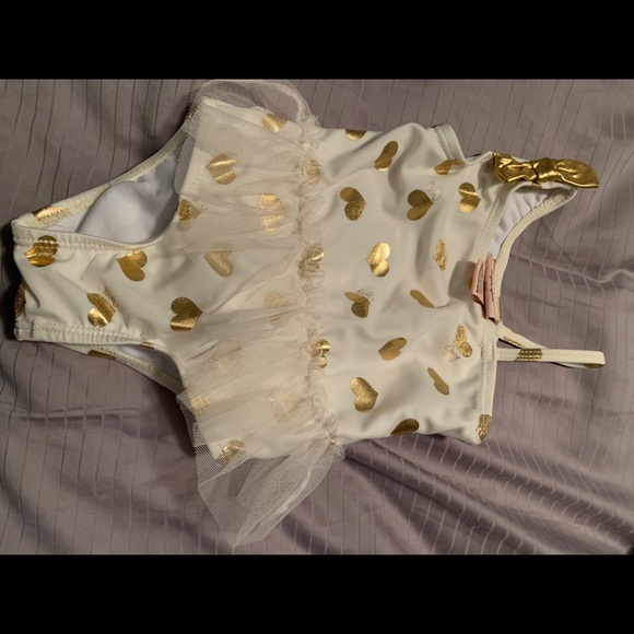 Stylish swimsuit for young infant - Picture 2 of 3